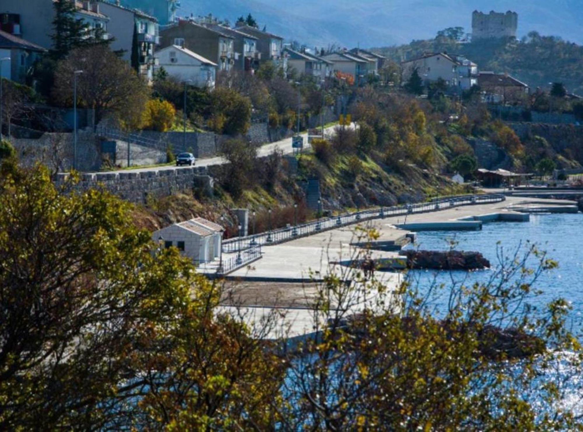 Apartman Pod Plocom Senj  Exteriér fotografie